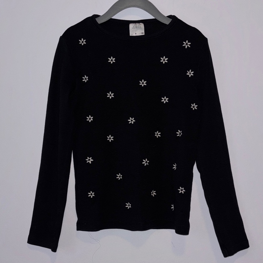 Zara - Embroidered Daisy Top - sz 8